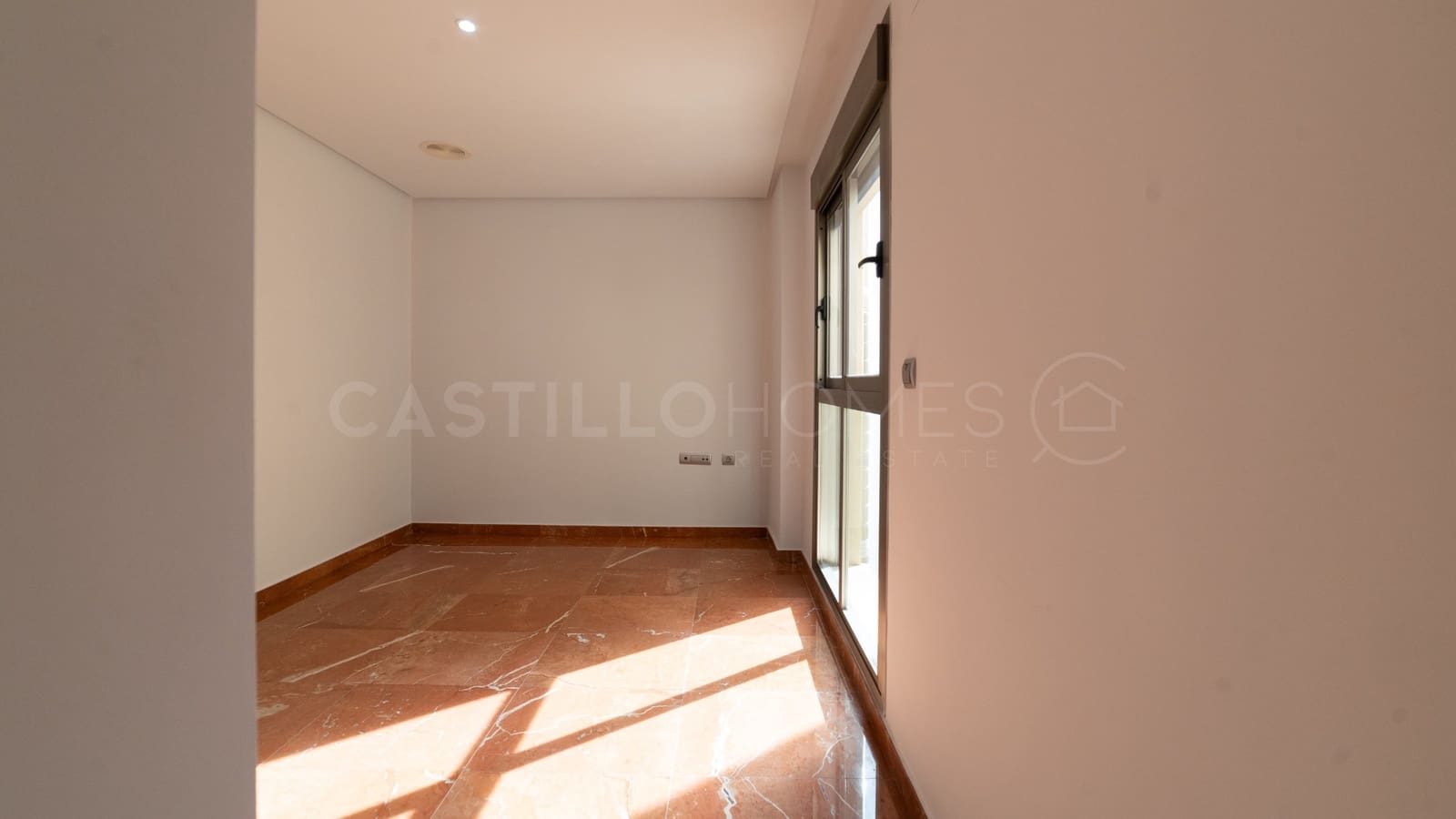 3 soverom Penthouse til salgs i Torrevieja - € 899 000 (Ref: 9461759)