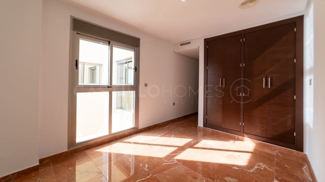 3 soverom Penthouse til salgs i Centro - Muelle Pesquero, Torrevieja - € 899 000 (Ref: 9461759)