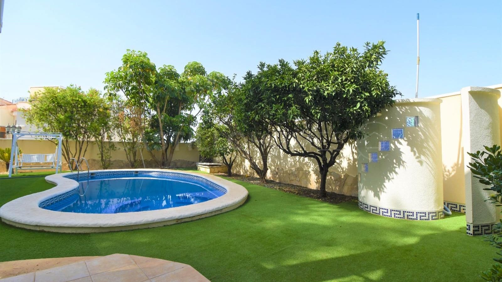 5 bedroom Villa for sale in Ciudad Quesada with pool - € 690,000 (Ref: 9461761)