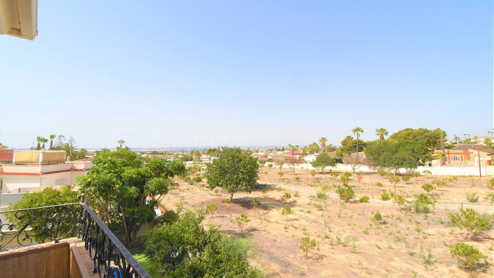 5 bedroom Villa for sale in Ciudad Quesada with pool - € 690,000 (Ref: 9461761)