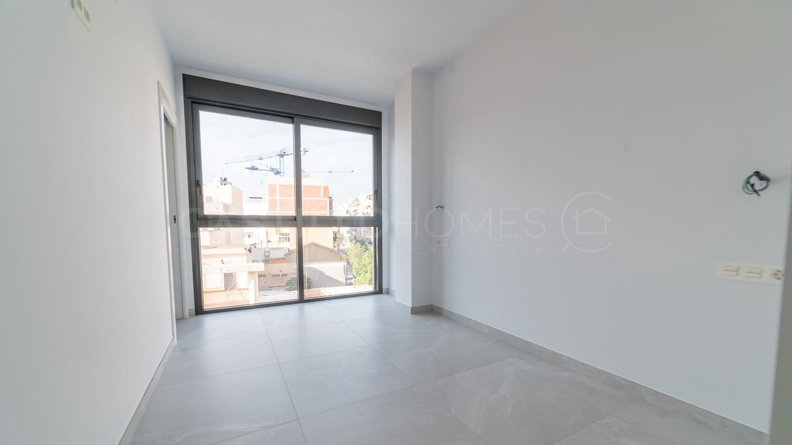 Apartamento de 2 habitaciones en Torrevieja en venta - 319.000 € (Ref: 9461765)