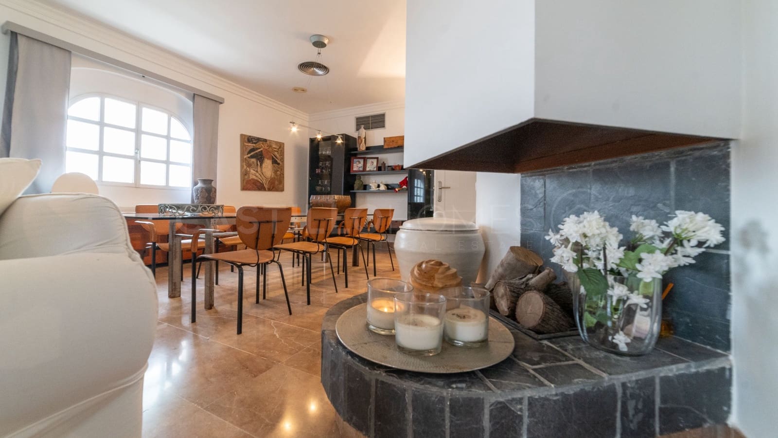 4 chambre Villa/Maison à vendre à Torrevieja avec piscine garage - 890 000 € (Ref: 9461768)