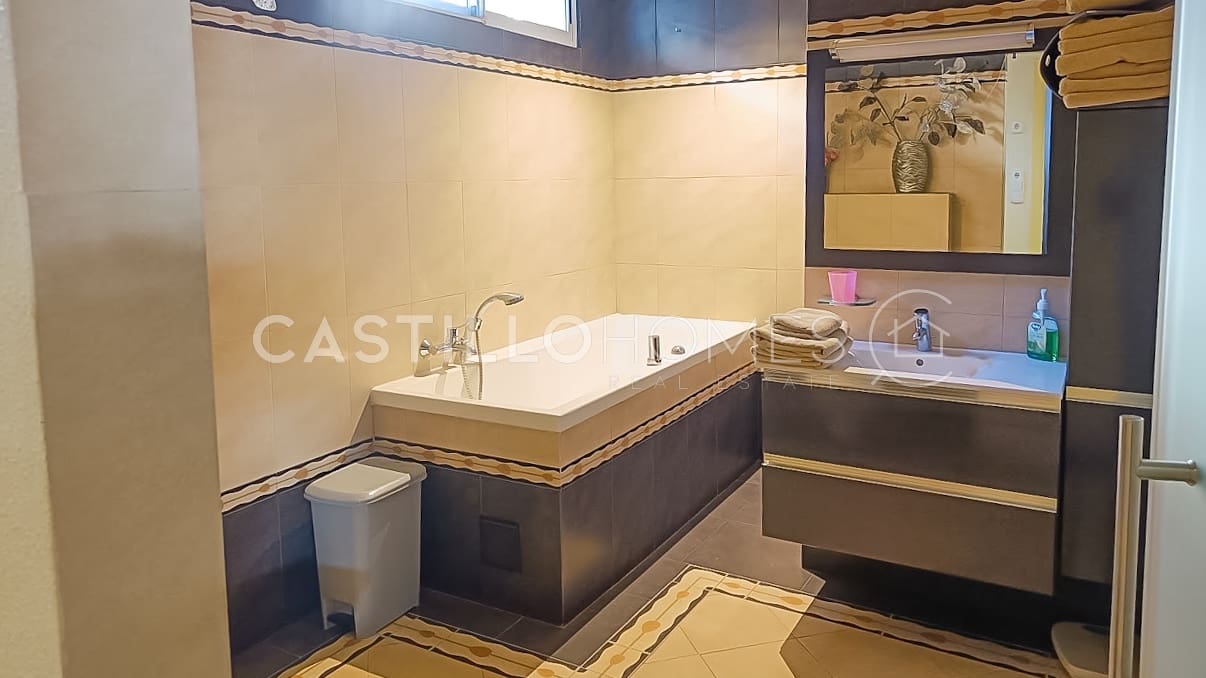 5 chambre Villa/Maison à vendre à Benijofar avec piscine - 498 000 € (Ref: 9461772)