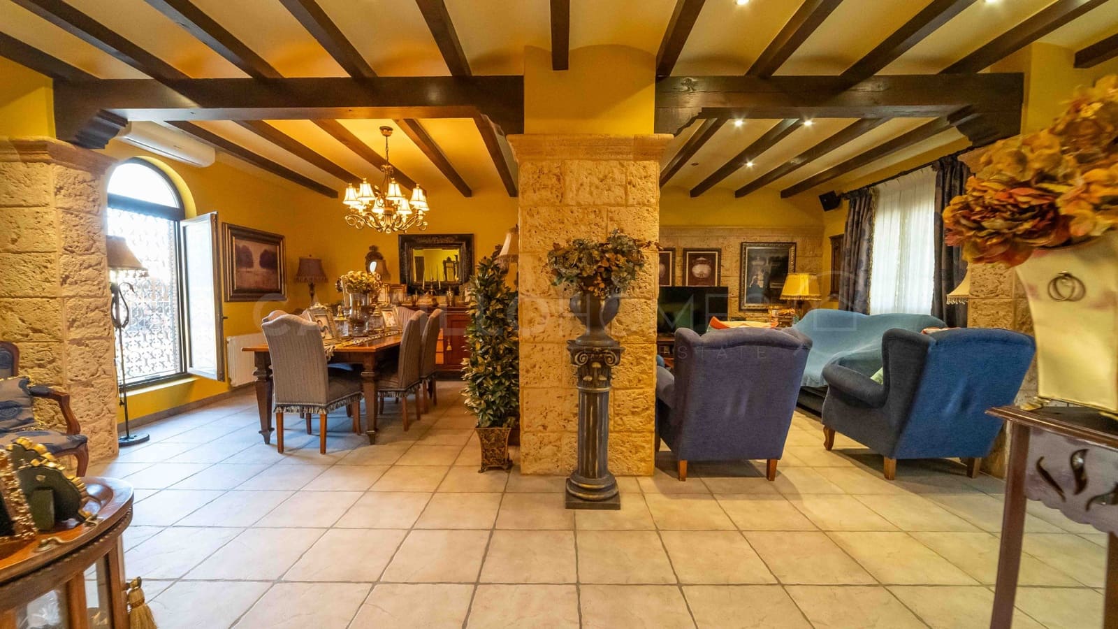 4 Zimmer Villa zu verkaufen in Bigastro mit Pool Garage - 454.900 € (Ref: 9461774)