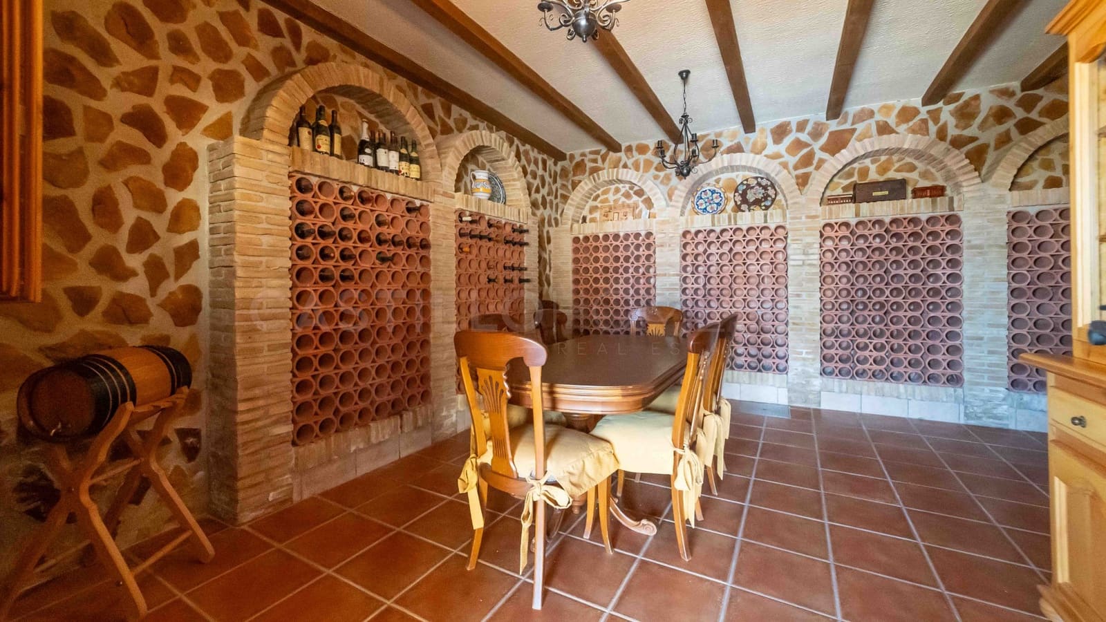 4 Zimmer Villa zu verkaufen in Bigastro mit Pool Garage - 454.900 € (Ref: 9461774)