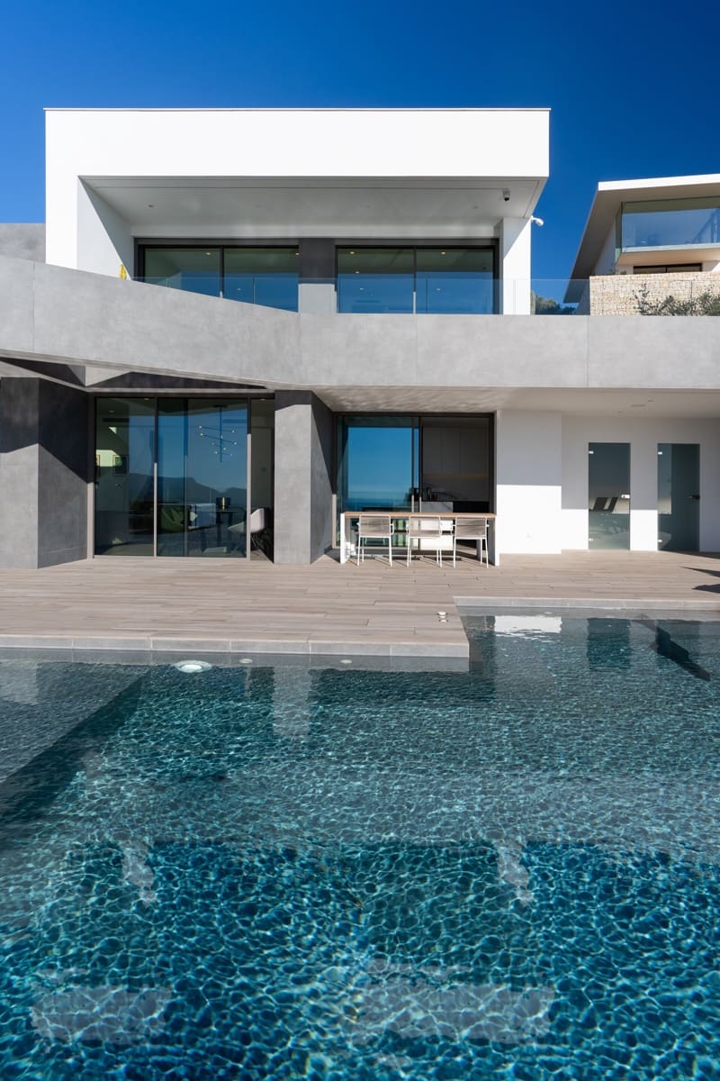 3 bedroom Villa for sale in Cumbre del Sol - € 1,691,000 (Ref: 9470936)