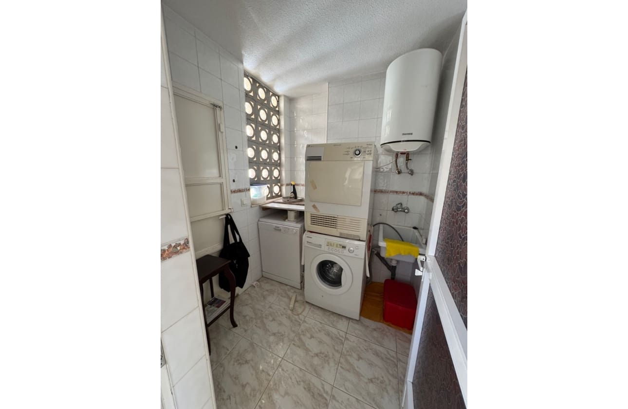 3 soverom Hus til salgs i Rojales med svømmebasseng garasje - € 239 000 (Ref: 9499903)