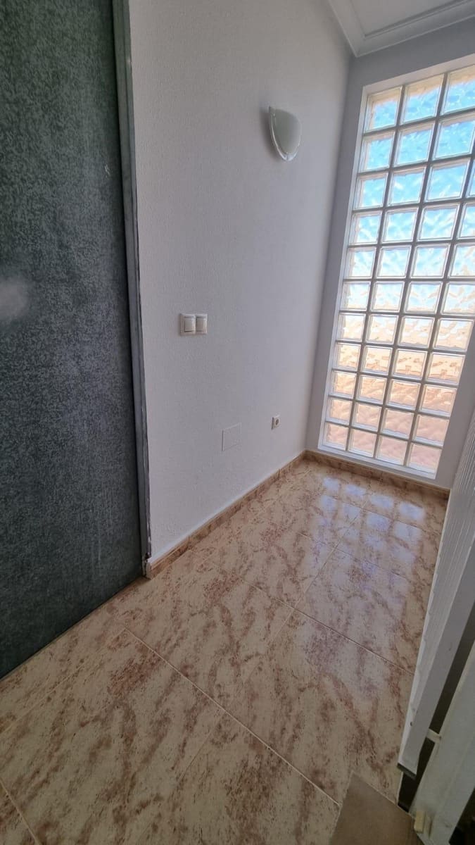 3 chambre Maison de Ville à vendre à Orihuela Costa avec piscine - 194 000 € (Ref: 9526252)