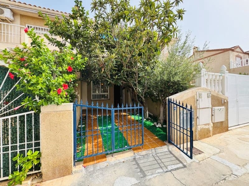 3 sypialnia Dom na sprzedaż w Torrevieja - 189 000 € (Ref: 9526445)