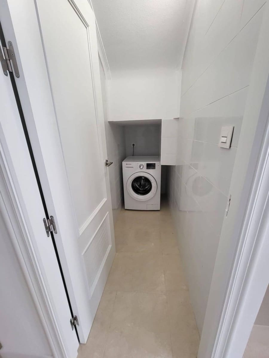 3 makuuhuone Omakotitalo myytävänä paikassa San Miguel de Salinas mukana uima-altaan - 240 000 € (Ref: 9526489)