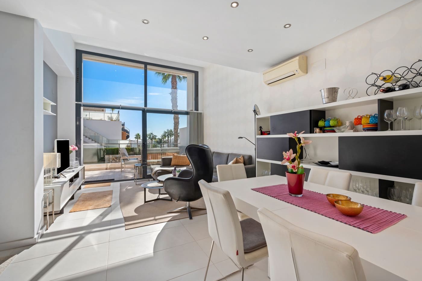 3 chambre Bungalow à vendre à Torrevieja - 569 000 € (Ref: 9526636)