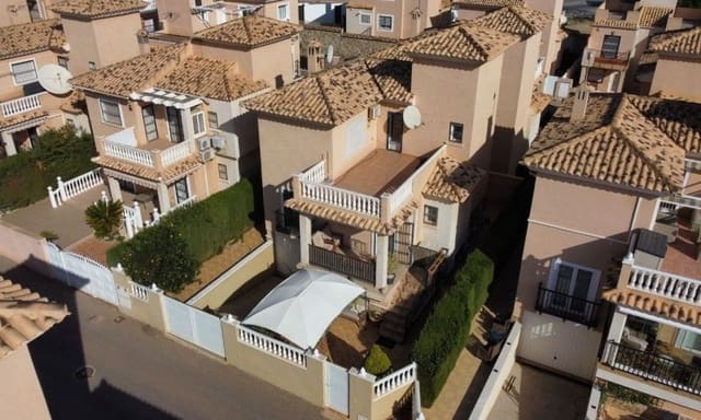 3 soverom Villa til salgs i Campoamor, Orihuela med svømmebasseng - € 324 995 (Ref: 9526826)