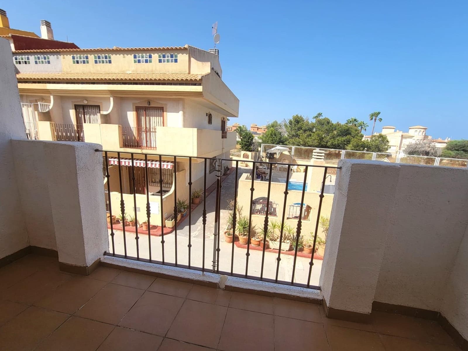3 Zimmer Haus zu verkaufen in Playa Flamenca mit Pool - 189.260 € (Ref: 9526882)