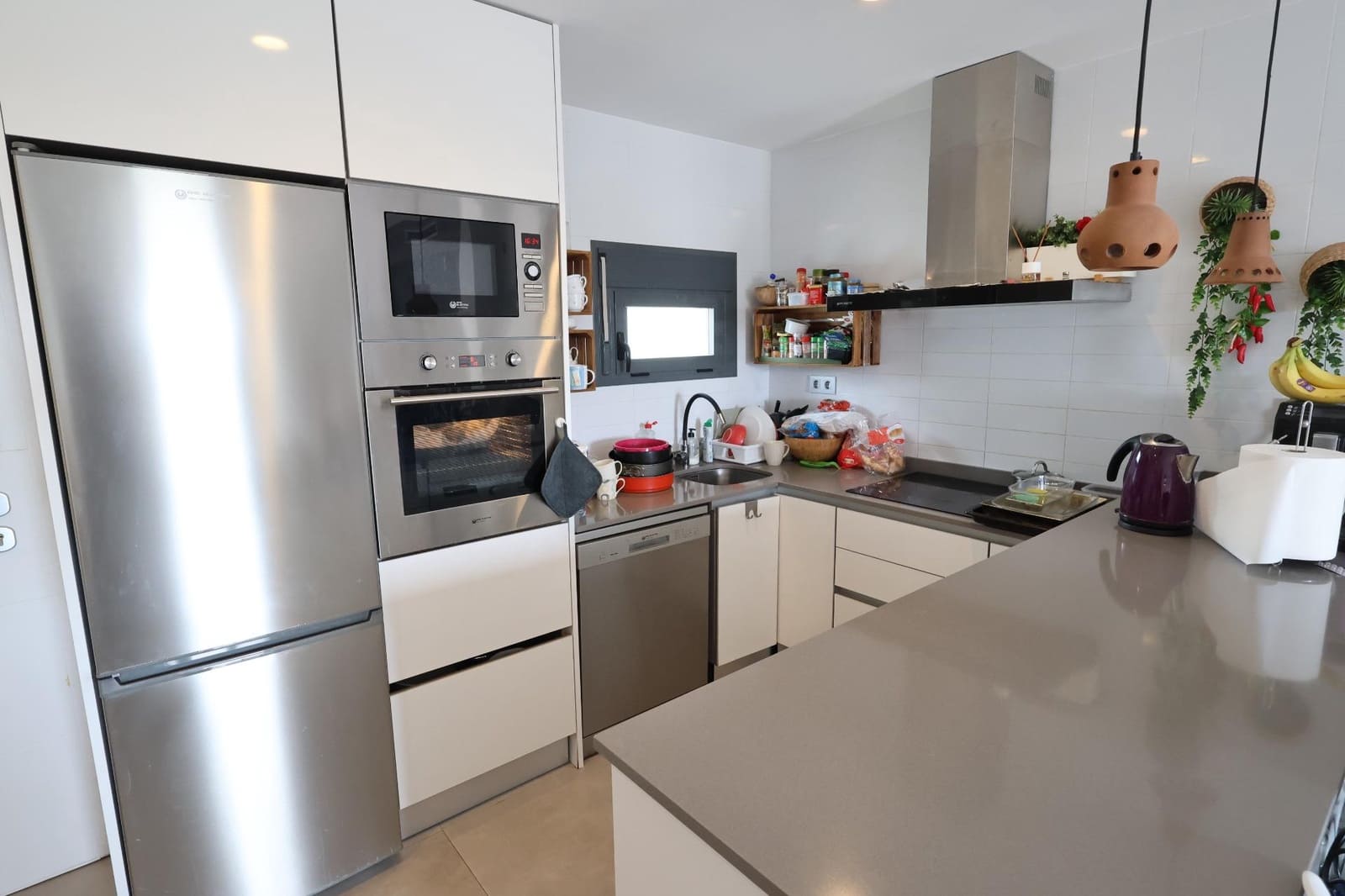 2 quarto Bungalow para venda em Pilar de la Horadada com piscina garagem - 225 000 € (Ref: 9526958)