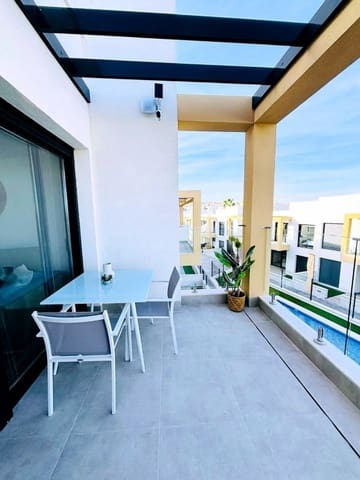 2 quarto Penthouse para venda em Las Filipinas com piscina garagem - 285 000 € (Ref: 9527005)