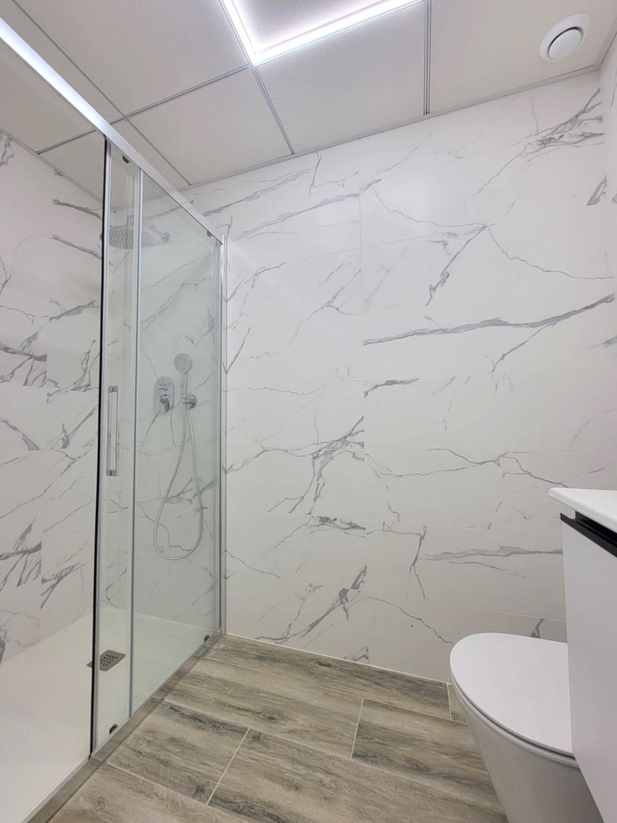 3 soveværelse Lejlighed til salg i Torrevieja med swimmingpool - € 375.000 (Ref: 9527030)