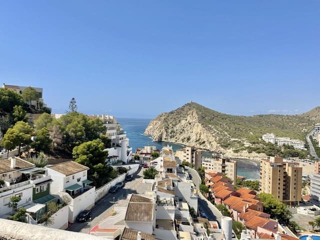 2 slaapkamer Strandappartement te koop in Playa Poniente, Benidorm met garage - € 268.000 (Ref: 9527105)