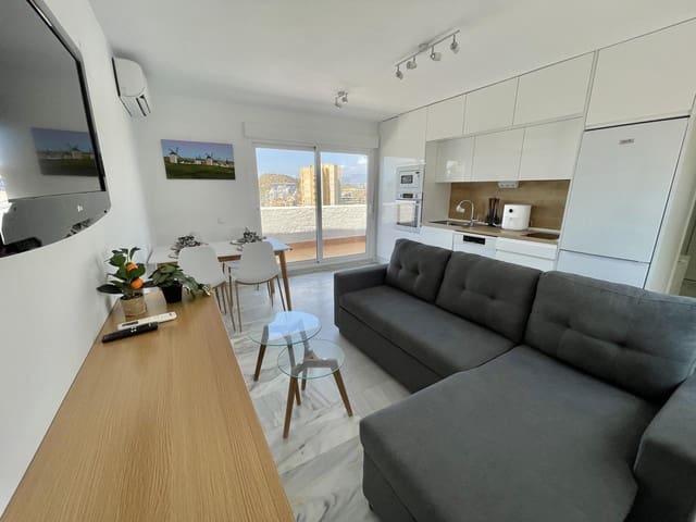 2 slaapkamer Strandappartement te koop in Playa Poniente, Benidorm met garage - € 268.000 (Ref: 9527105)