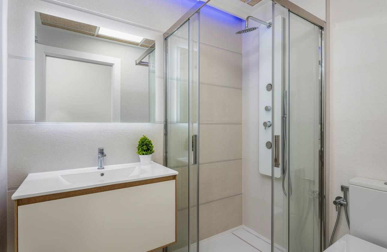 3 quarto Bungalow para venda em Torrevieja com piscina - 305 000 € (Ref: 9529516)