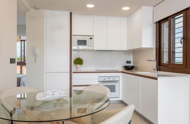 3 quarto Bungalow para venda em Los Balcones - Los Altos, Torrevieja com piscina - 305 000 € (Ref: 9529516)