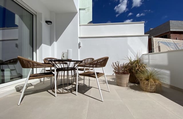 3 quarto Bungalow para venda em Pilar de la Horadada ciudad, Pilar de la Horadada com piscina - 289 900 € (Ref: 9529522)