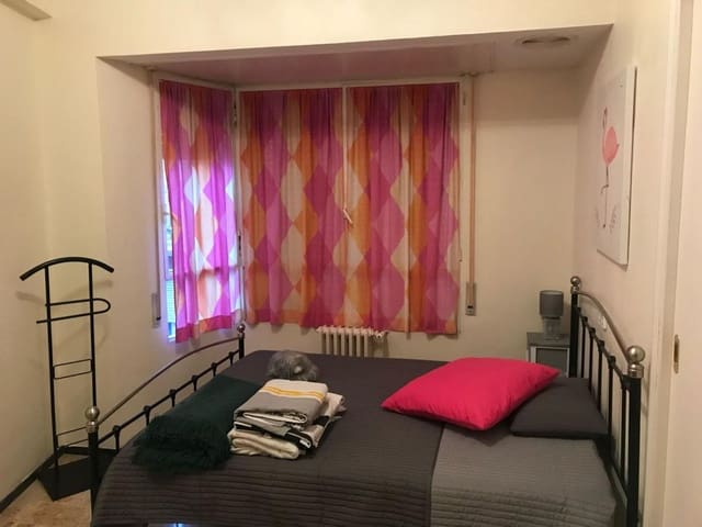 Piso de 7 habitaciones en Centro, Elche / Elx en venta - 420.000 € (Ref: 9529833)