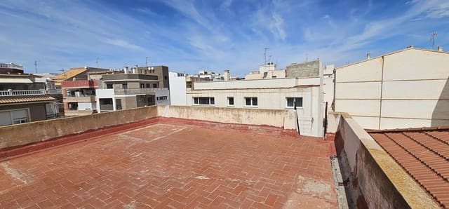 Commercial for sale in Las Piscinas Naturales, Torrevieja - € 450,000 (Ref: 9529974)
