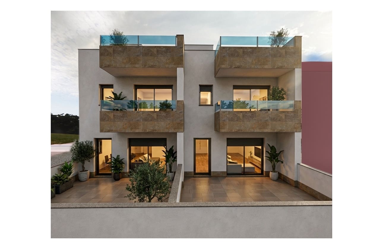 3 soveværelse Byhus til salg i Bigastro med swimmingpool garage - € 250.000 (Ref: 9549008)