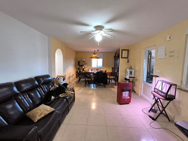 5 sypialnia Willa na sprzedaż w Las Virtudes, Villena z basenem - 274 999 € (Ref: 9568130)