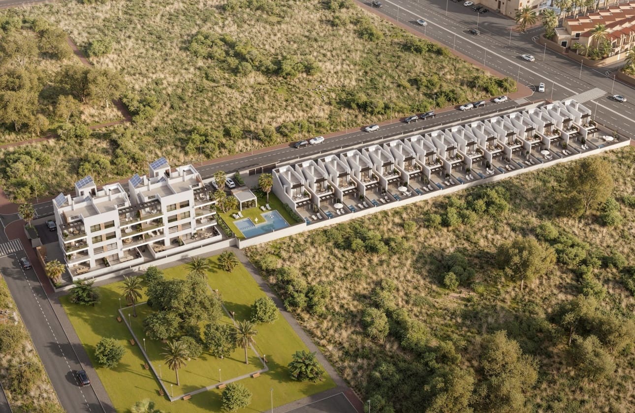 2 bedroom Penthouse for sale in Torrevieja with pool - € 399,000 (Ref: 9585177)