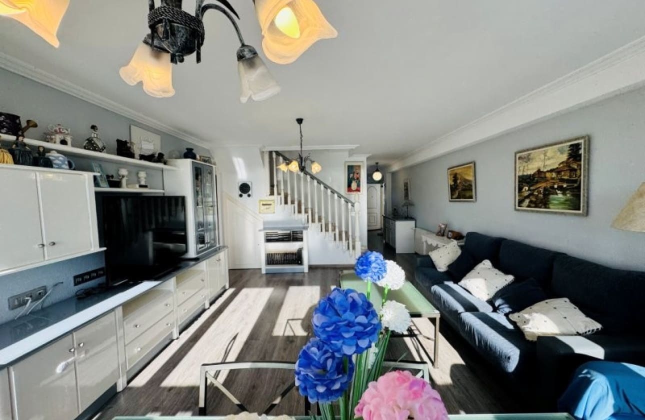 3 bedroom Penthouse for sale in La Mata with pool - € 470,000 (Ref: 9585198)