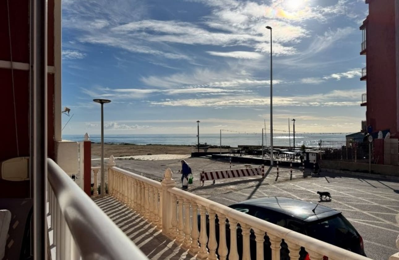 2 bedroom Beach Apartment for sale in La Mata - € 189,000 (Ref: 9585199)