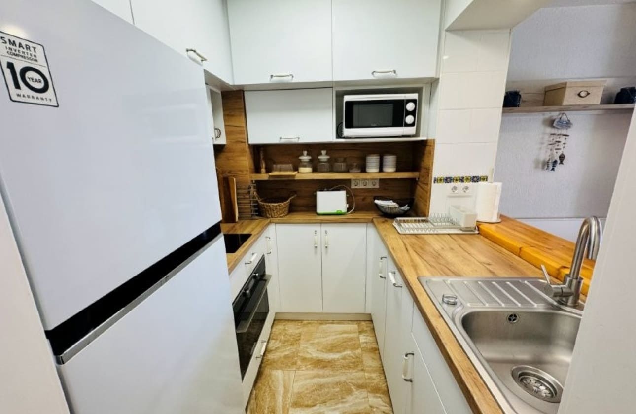 2 bedroom Beach Apartment for sale in La Mata - € 189,000 (Ref: 9585199)