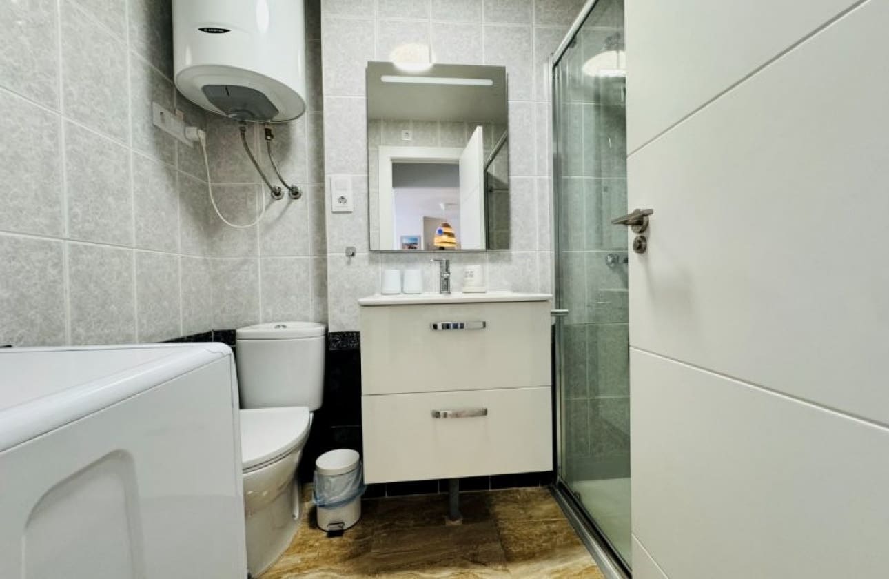 2 bedroom Beach Apartment for sale in La Mata - € 189,000 (Ref: 9585199)