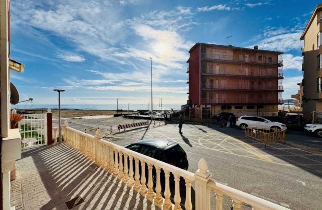 2 bedroom Beach Apartment for sale in La Mata - € 189,000 (Ref: 9585199)