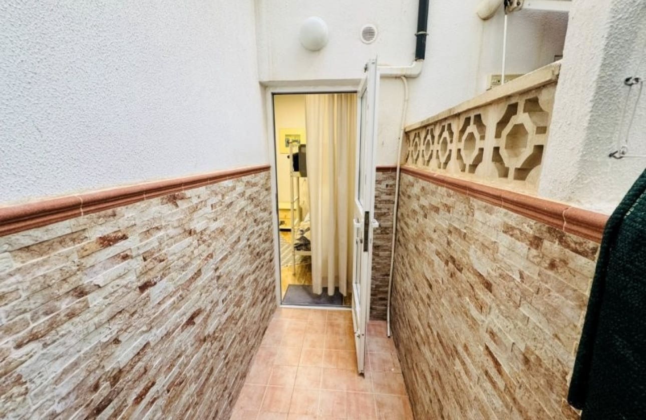 2 bedroom Beach Apartment for sale in La Mata - € 189,000 (Ref: 9585199)