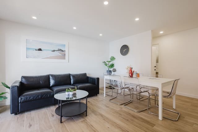 3 sypialnia Apartament przy plaży na sprzedaż w Playa del Acequión, Torrevieja z basenem - 289 000 € (Ref: 9585200)