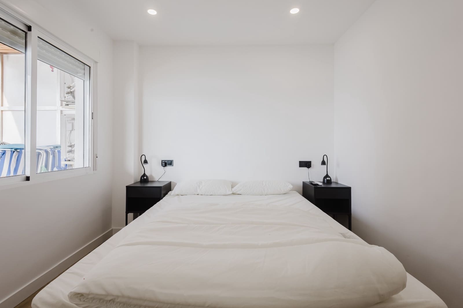 3 sypialnia Apartament przy plaży na sprzedaż w Torrevieja z basenem - 289 000 € (Ref: 9585200)