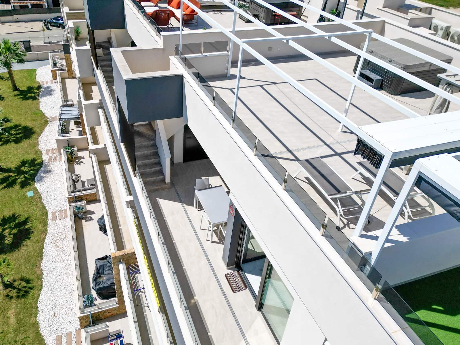 2 Zimmer Penthouse zu verkaufen in Orihuela Costa mit Garage - 599.000 € (Ref: 9590909)