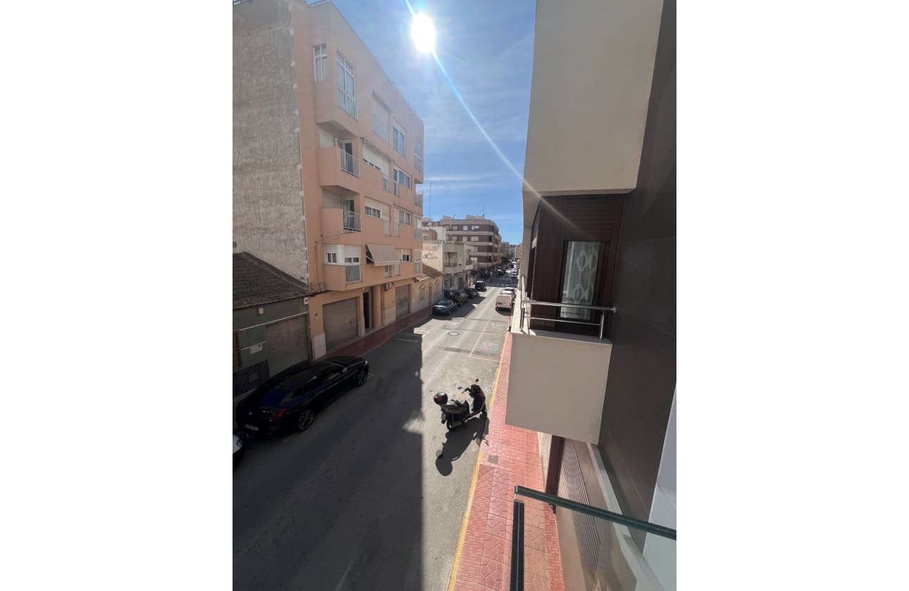 3 camera da letto Appartamento in vendita in Guardamar del Segura con garage - 339.500 € (Rif: 9594546)