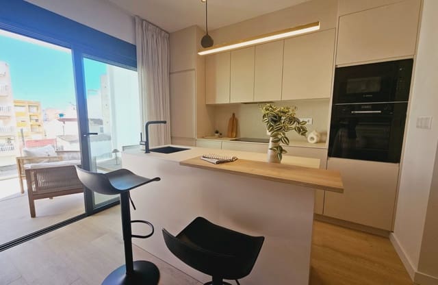 3 camera da letto Appartamento in vendita in Zona Pueblo, Guardamar del Segura con garage - 339.500 € (Rif: 9594546)