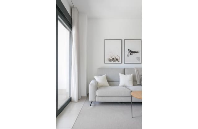 2 Zimmer Apartment zu verkaufen in La Mata, Torrevieja mit Pool Garage - 260.000 € (Ref: 9594551)