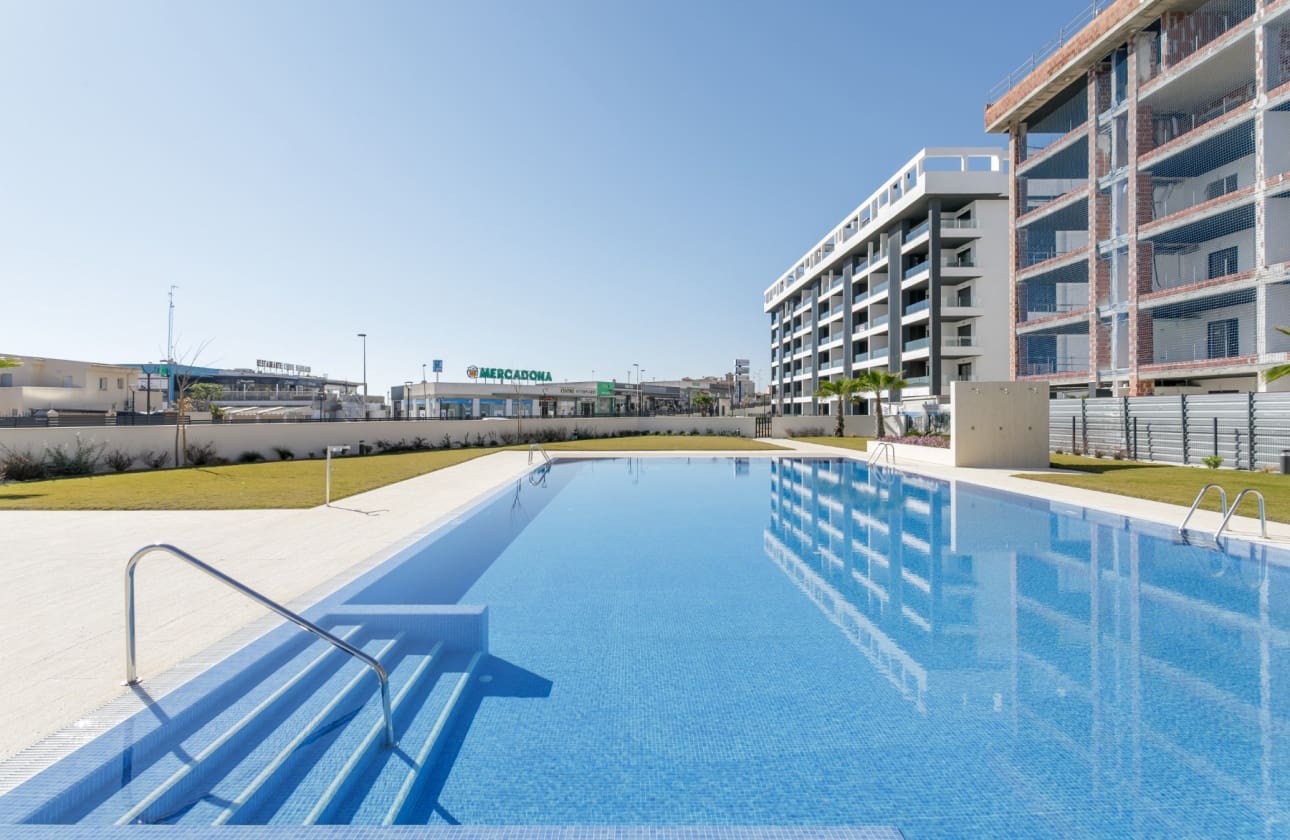 2 chambre Appartement à vendre à La Mata avec piscine garage - 340 000 € (Ref: 9594551)