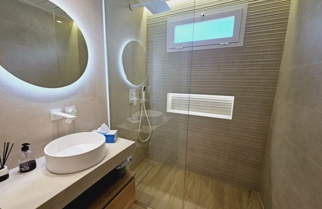 2 makuuhuone Huoneisto myytävänä paikassa El Raso, Guardamar del Segura mukana uima-altaan - 274 000 € (Ref: 9594554)