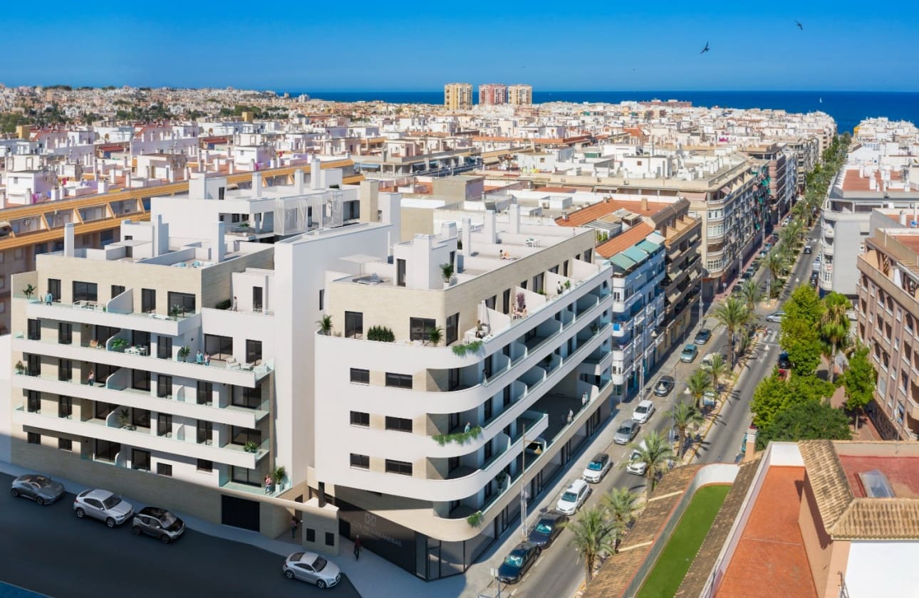 2 makuuhuone Huoneisto myytävänä paikassa Torrevieja mukana uima-altaan - 263 000 € (Ref: 9594555)