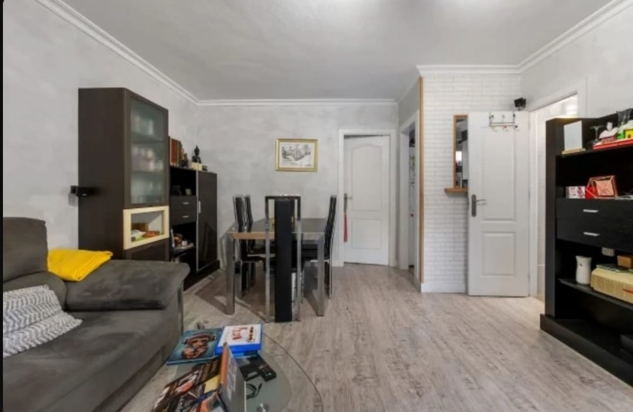 3 chambre Maison de Ville à vendre à Torrevieja avec piscine garage - 235 000 € (Ref: 9594560)