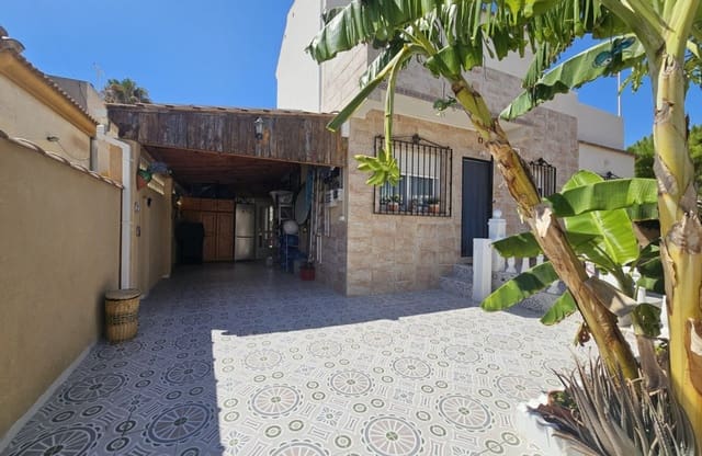 3 soverom Villa til salgs i La Mata, Torrevieja med garasje - € 495 000 (Ref: 9594563)