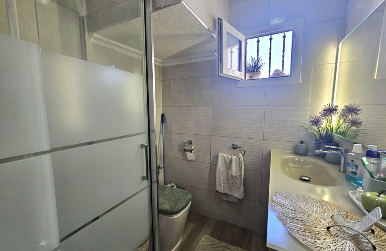 3 chambre Villa/Maison à vendre à La Mata avec garage - 495 000 € (Ref: 9594563)
