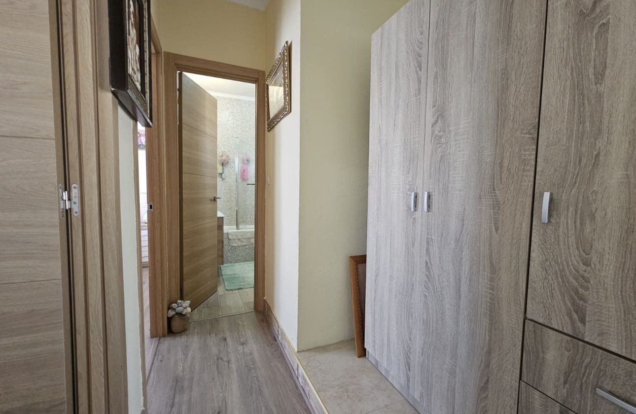 3 chambre Villa/Maison à vendre à La Mata avec garage - 495 000 € (Ref: 9594563)