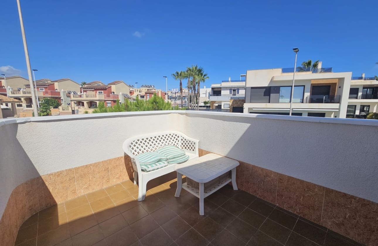 3 chambre Villa/Maison à vendre à La Mata avec garage - 495 000 € (Ref: 9594563)
